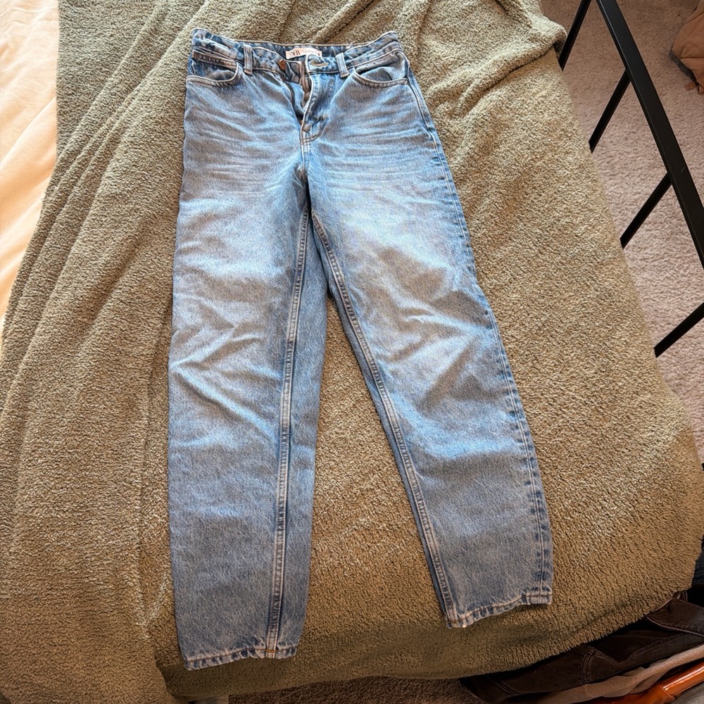 Zara Classic Blue Denim Jeans